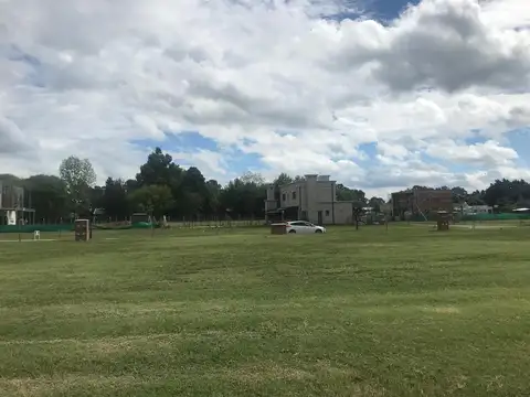 Terreno en Venta 34  mts Fondo