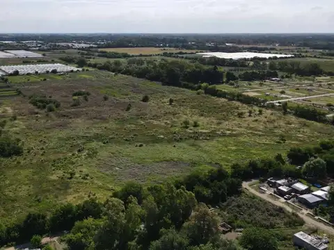 Terreno en Venta 484  mts Frente