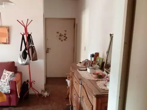 LAFUENTE AL 1500- DPTO 4 AMB -PISO 3 POR ASCENSOR - BAJAS EXPENSAS