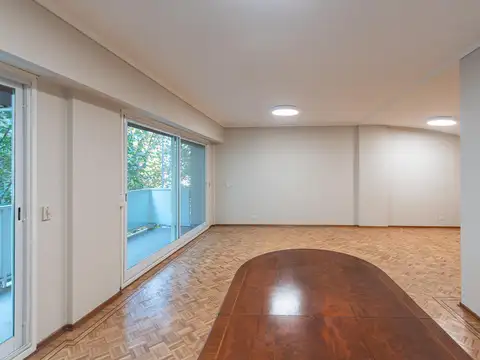 Departamento 5 ambientes con 2 baños