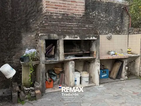Avenida Urquiza 100