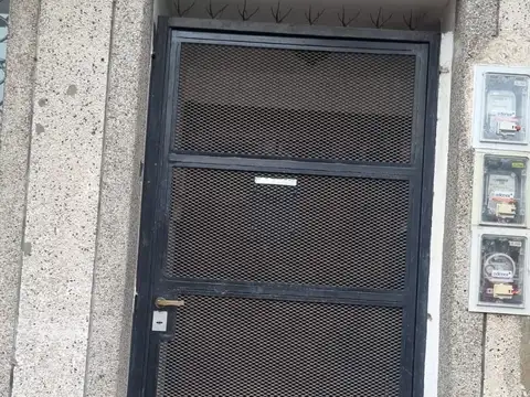 Depto Tipo Casa en Alquiler de 4 ambientes