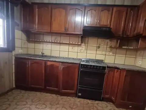 Depto Tipo Casa 4 ambientes con 1 baño