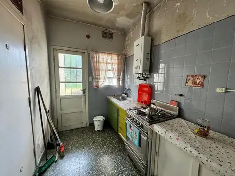 VENTA! Casa estilo de 3amb con jardín!  Haedo