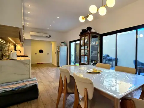 Depto Tipo Casa en Venta en Liniers, USD 135.000