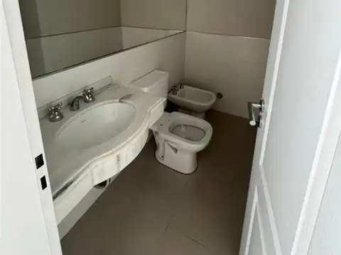 Departamento en Alquiler de 4 ambientes