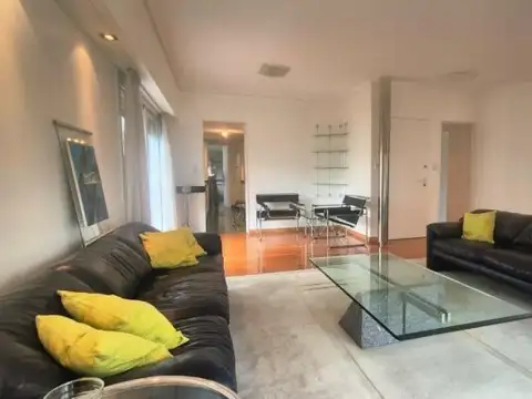 Recoleta, Laprida 1300, 5 amb, 156m2 ( 140m2 cubiertos), u$s 2,800 + expensas + servicios.