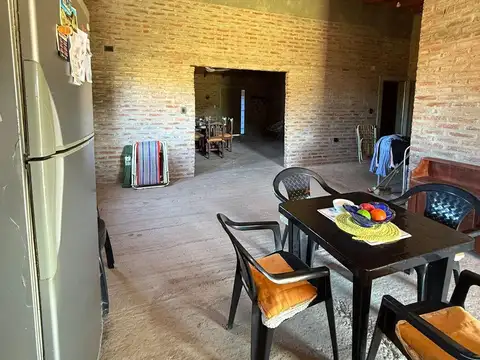 ¡Gran Oportunidad! Casa a terminar de 3 dorm