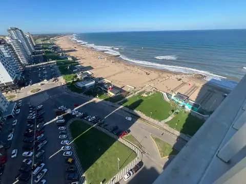 VENTA MONOAMBIENTE PLAYA CLUB FRENTE AL MAR