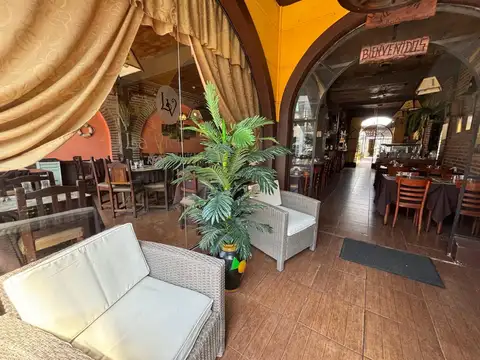 Local en Venta 40 años
