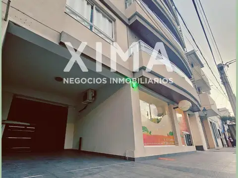 Monoambiente con cochera en alquiler calle España