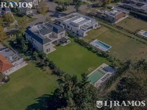 Casa en Venta al Noreste