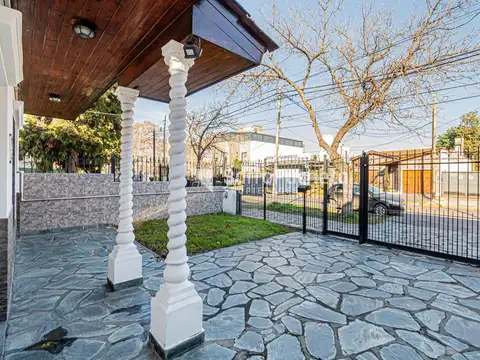 Casa en Venta en Merlo, USD 154.000