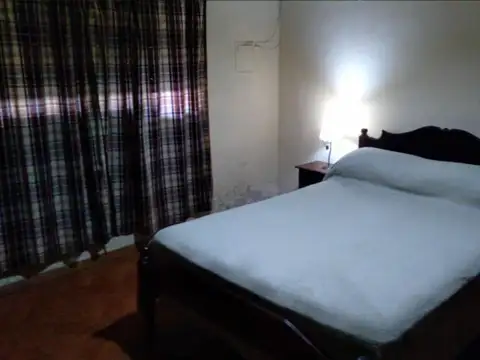 - CASA 3 AMB CON COCHERA y TERRAZA - V. BONICH