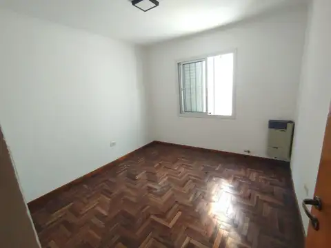 VENTA , NUEVA CORDOBA, UN DORM CON BALCON