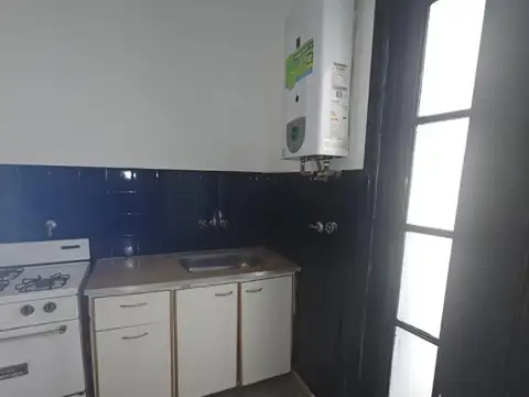 8 Entre 45 Y 46 , Piso PB