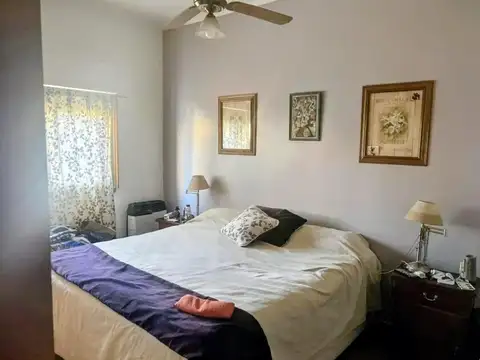 CASA EN ZONA CENTRICA - 2 DORM - PILETA