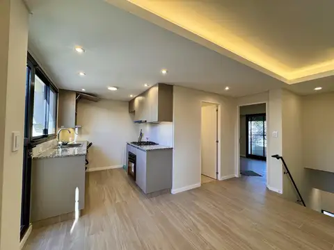 Depto Tipo Casa en Venta de 3 ambientes