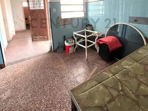 Departamento 5 ambientes con 2 baños