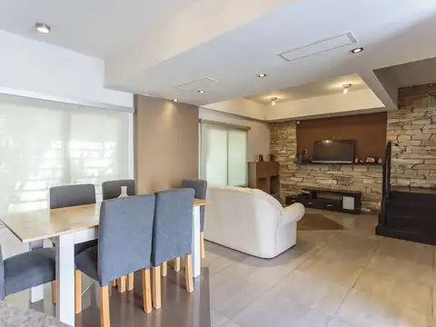 Casa en Venta al Oeste