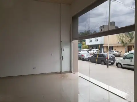 Local en Venta en Bragado, USD 140.000