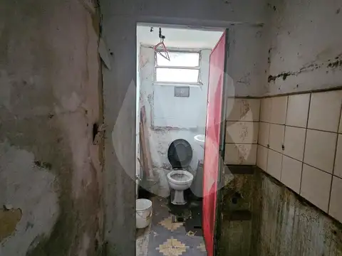 Terreno en Venta 8  mts Fondo