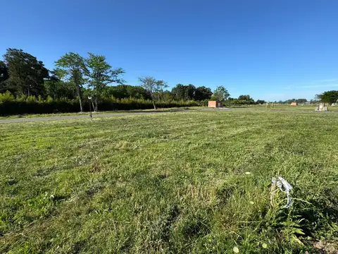 Terreno en Venta 28  mts Fondo