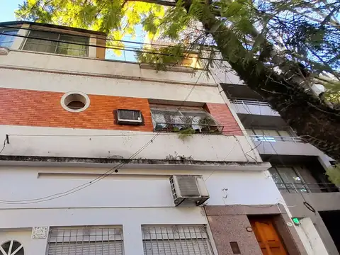 Depto Tipo Casa en Venta 40 años