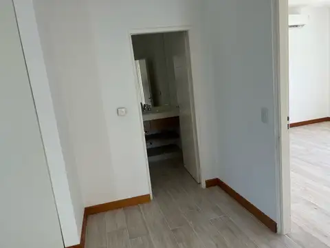 Av. de los Lagos, B1625 Belén de Escobar, Provincia de Buenos Aires