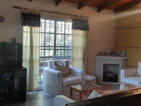 Depto Tipo Casa en Venta de 3 dormitorios