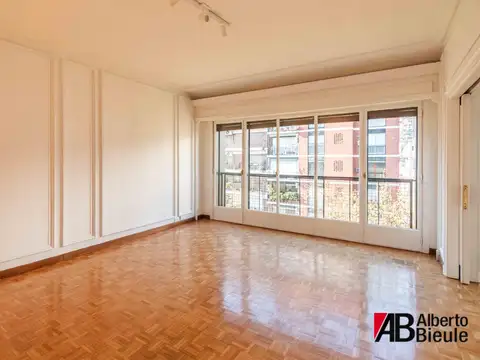 Departamento en Alquiler de 5 ambientes