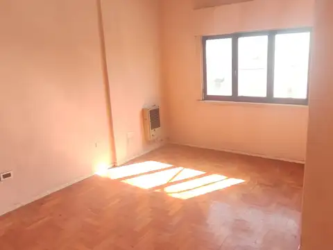 Depto Tipo Casa en Alquiler en Caseros, $ 1.000.000