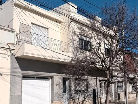 PH EN ALQUILER CASEROS