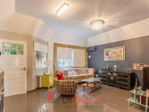 Venta casa ph 4 ambientes con cochera, patio y quincho en villa bosch