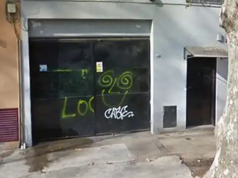 Galpón 240m2 en PH Alquiler Temporario