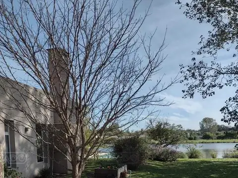 Casa en Alquiler en El Canton, USD 1.600