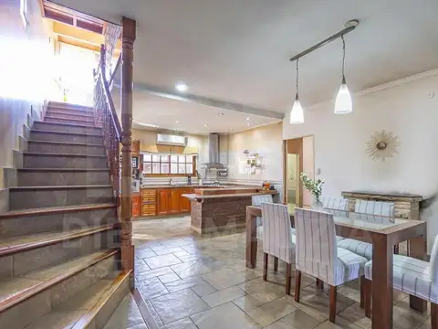 Chubut 535 Temperley Este