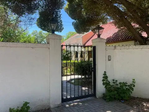 Mathus Hoyos , El Sauce, Guaymallén