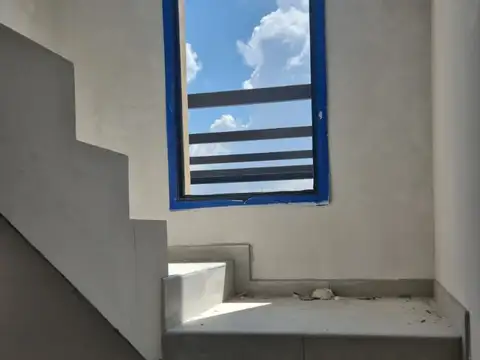 Casa 3 ambientes con 2 baños