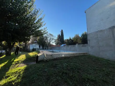 Venta de casa de 2 ambientes en Marcos Paz