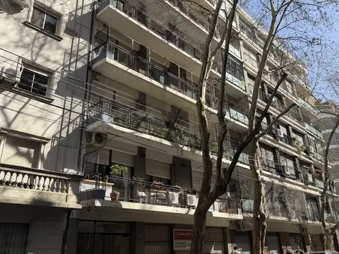Venta departamento 3 ambientes con dependencia y Balcon