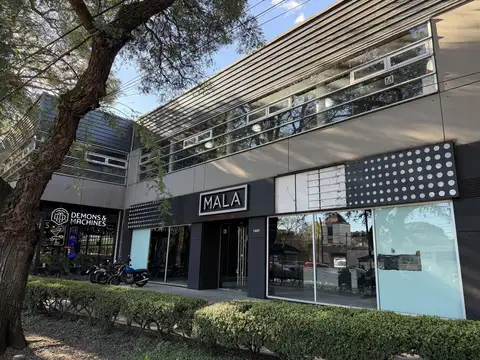 Local en Alquiler en Martínez Libertador / Río, USD 12.000