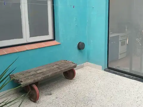 Depto Tipo Casa en Venta 46 años