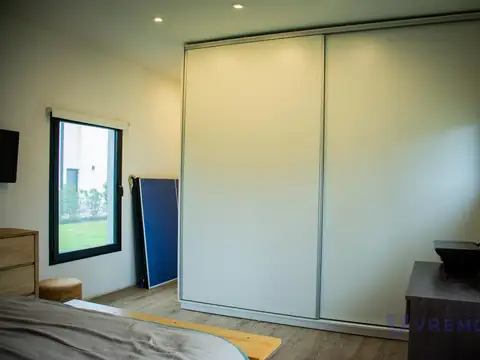 Casa en lote central alvarez del bosque