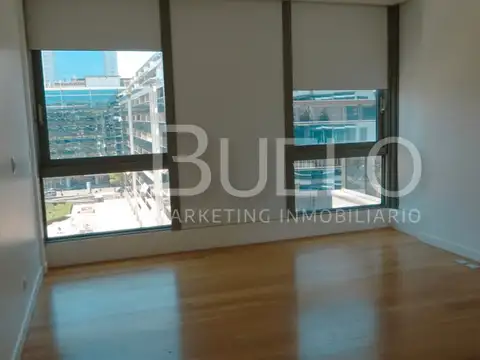 Departamento en Venta con 3 cocheras