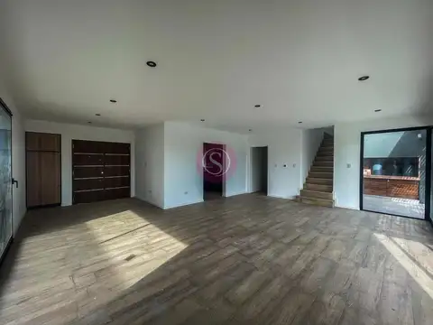 Casa en Venta, Puertos del Lago, Barrio Acacias. Escobar 100