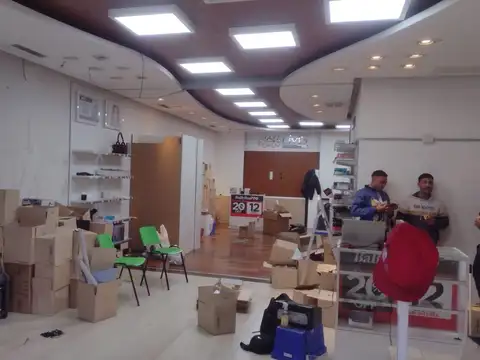 Local en Alquiler en Barrio Norte, $ 12.000.000