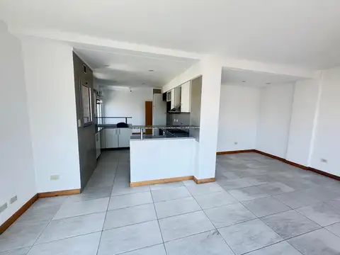 Departamento 4 ambientes con 3 baños