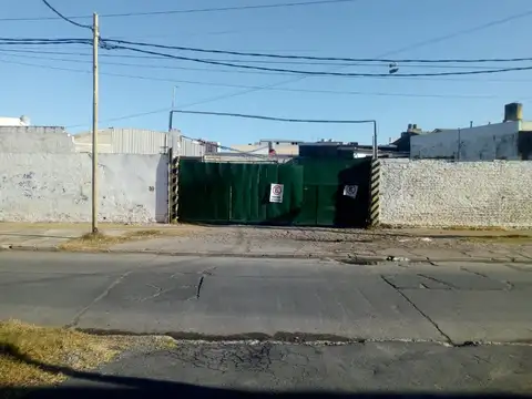 PLAYA + 700 M2 DEPÓSITO LANÚS