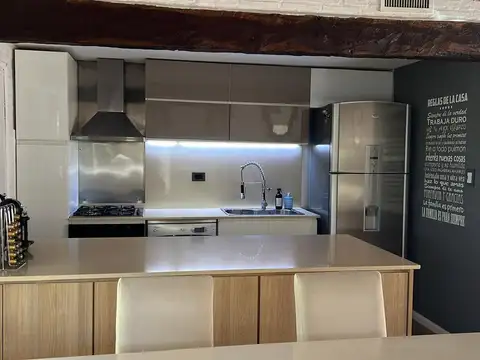 Casa en Venta al Este